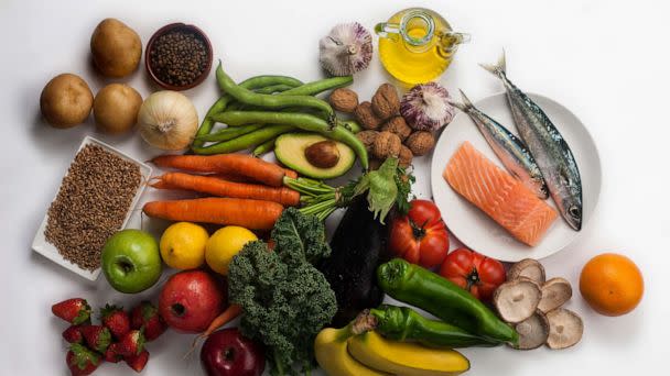 PHOTO: Vegetables, fruits, beans, nuts, whole grains, fish and olive oil make up the majority of a Mediterranean diet. (STOCK PHOTO/Getty Images)