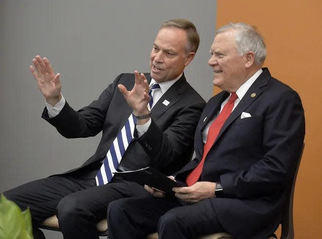 Don Waters, left, with then-Gov. Nathan Deal.