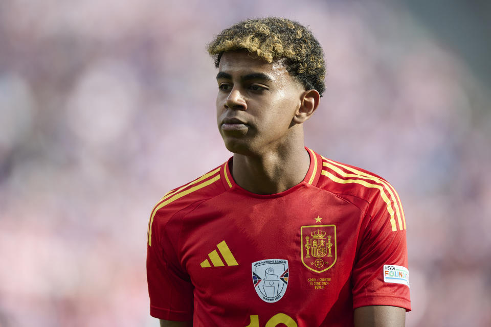 西班牙足球金童 Lamine Yamal 成為歐國盃史上最年輕先發球員。 (Photo by Quality Sport Images/Getty Images)