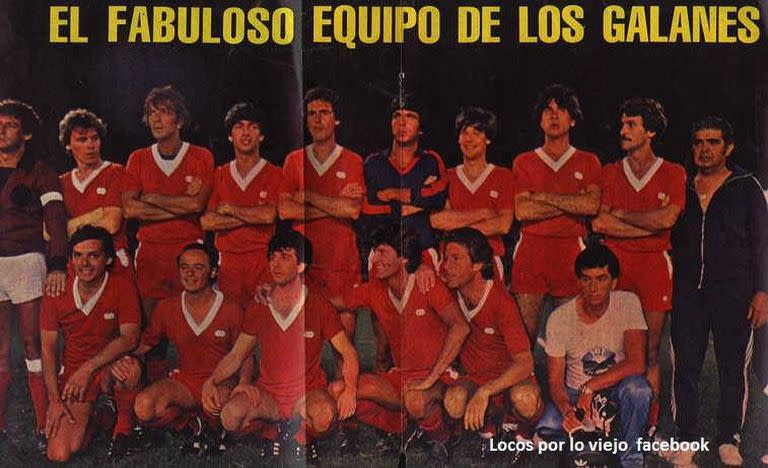 El equipo de Los Galanes, con Jorge Mayorano de arquero, a la izquierda