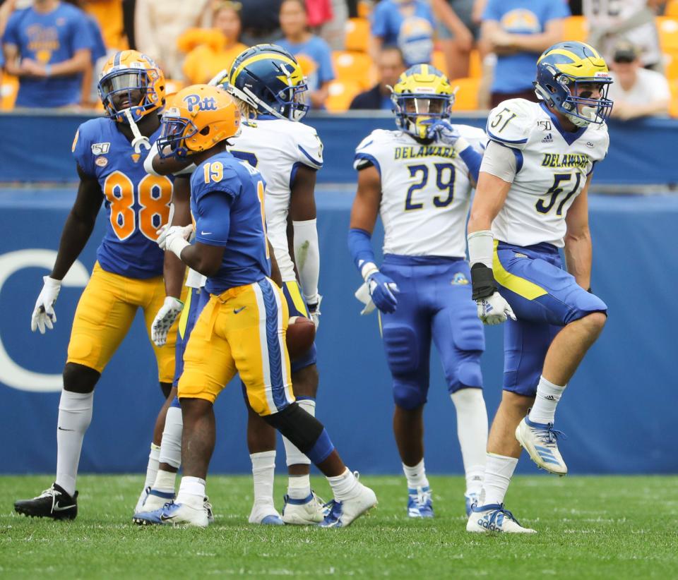 Delaware linebacker Drew Nickles reacts after a defensive stop in the first quarter at Heinz Field in 2019.