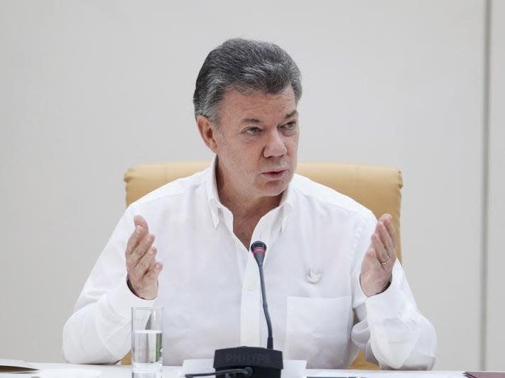 Colombia's President Juan Manuel Santos speaks during a news conference in Havana, September 23, 2015. REUTERS/Alexandre Meneghini  