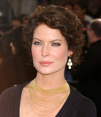 Lara Flynn Boyle at the Los Angeles premiere of Twentieth Century Fox's I, Robot