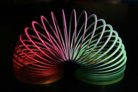 Slinky, el famoso muelle de colores creado por tres chicos de Filadelfia en los años 50, es el juguete oficial del Estado de Pensilvania. (Foto: Wikimedia Commons / Enochlau).