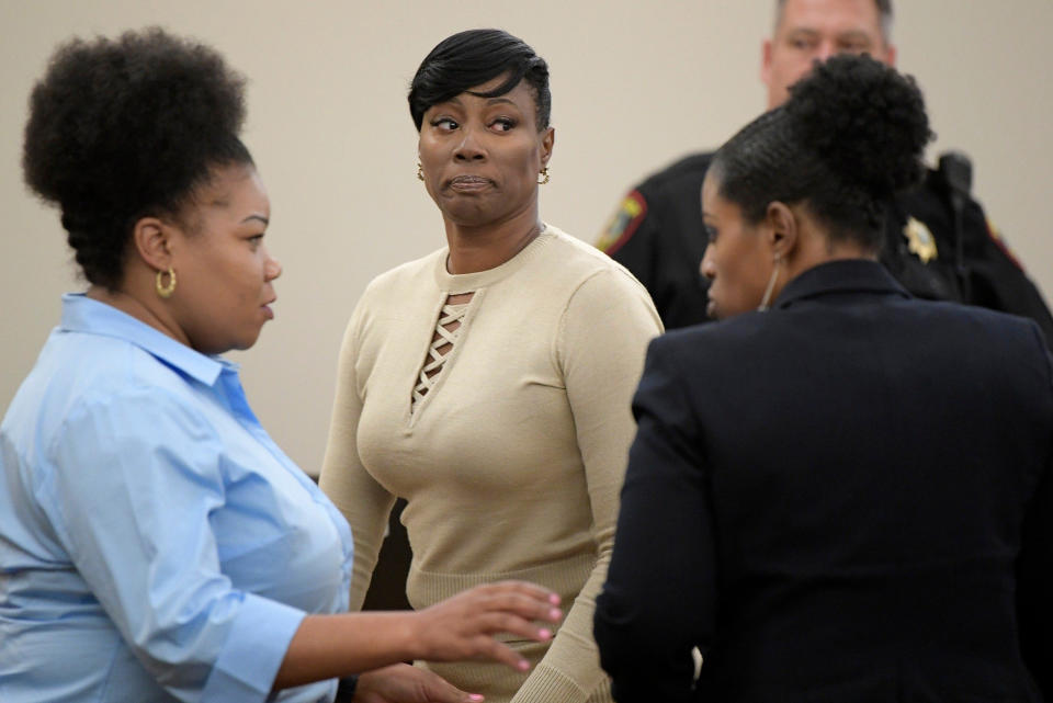 Crystal Mason, middle, during a break in Ruben Gonzalez's court at Tim Curry Justice Center in Fort Worth, Texas, on May 25, 2018. (Photo: Fort Worth Star-Telegram via Getty Images)