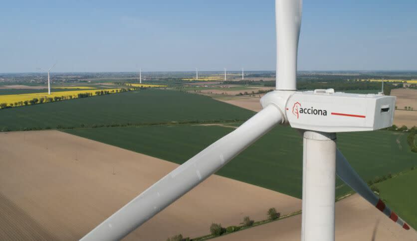 Acciona Renovables sigue con el viento a favor 