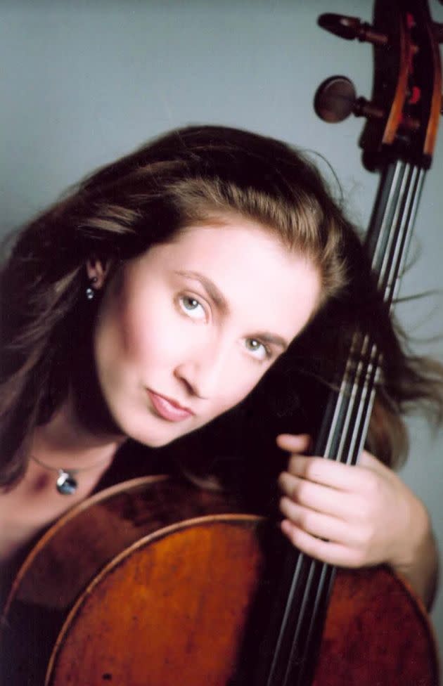 The author’s headshot from 2003, during the time when she was too afraid to fly. (Photo: Photo by Stephen Mosher)