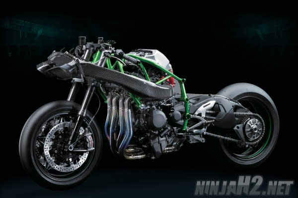 2015-Kawasaki-Ninja-H2-photos-leaked