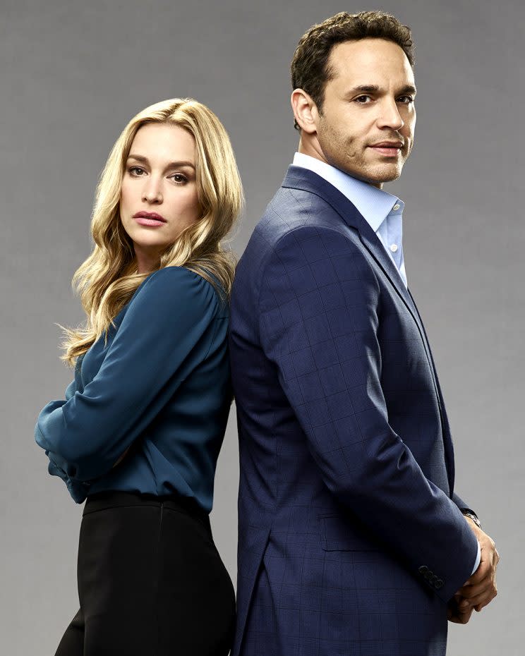 Piper Perabo and Daniel Sunjata star in “Notorious.” (Photo: Kevin Foley/ABC)