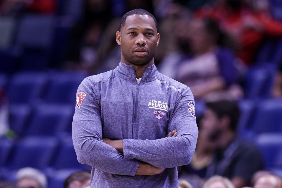 New Orleans Pelicans coach Willie Green looks on against Oklahoma City Thunder during the first half at Smoothie King Center.