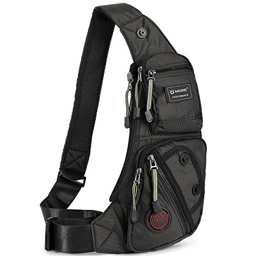 Nicgid Sling Bag Chest Shoulder Backpack Fanny Pack Crossbody Bags for Men(Black) (Amazon / Amazon)