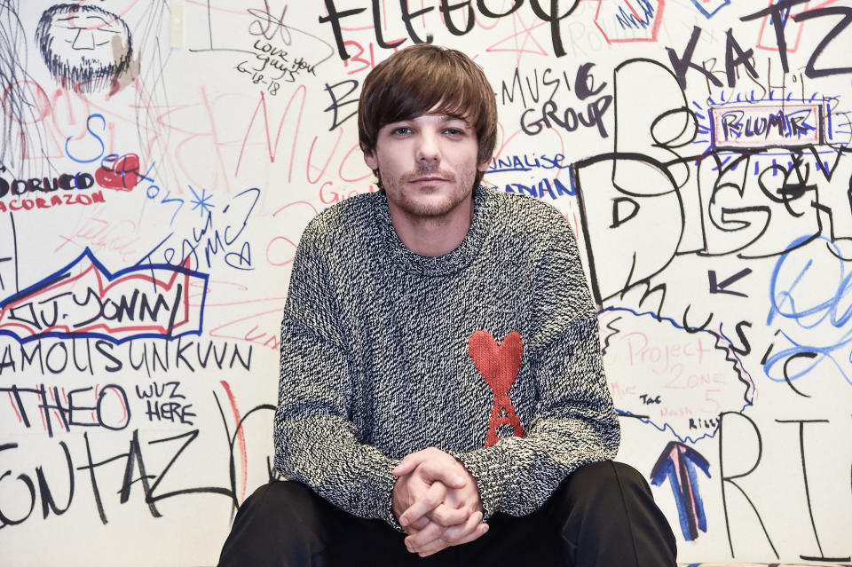 Mehr als 53 Millionen Euro schwer ist Louis Tomlinson, ebenfalls ehemaliges Mitglied von One Direction. Er macht weiterhin Musik und war im vergangenen Jahr neben Robbie Williams, Simon Cowell und Ayda Field Jurymitglied bei The X Factor, was ihm allein rund 4,6 Millionen Euro einbrachte. (Bild: Getty)