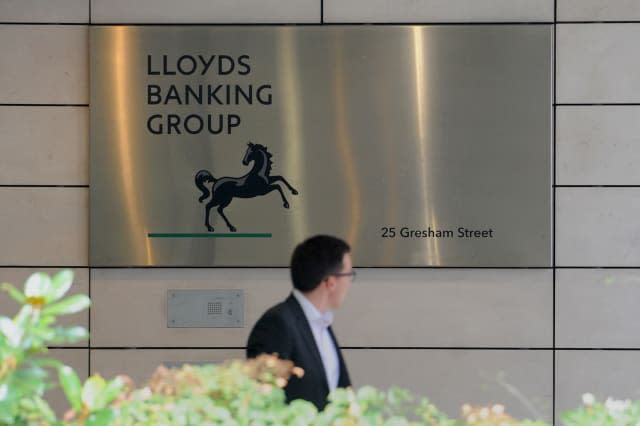 Lloyds Banking Group job cuts