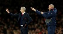 Football Soccer - Arsenal v Manchester City - Barclays Premier League - Emirates Stadium - 21/12/15 Arsenal manager Arsene Wenger and assistant manager Steve Bould Action Images via Reuters / John Sibley Livepic