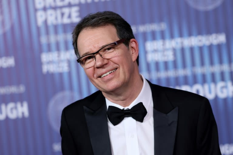 Le chercheur franco-canadien Michel Sadelain, lors de la cérémonie du "Breakthrough Prize", surnommée les "Oscars de la science", à Los Angeles le 13 avril 2024 (Etienne Laurent)