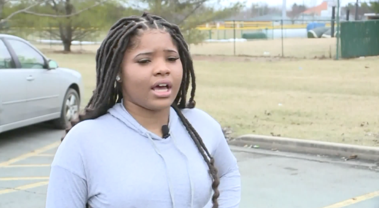 Illinois teen Sukayla Jones, a student at Edwardsville High School, says her teacher called her out in a quiz after she didn’t recite the Pledge of Allegiance. (Screenshot: Fox 2)