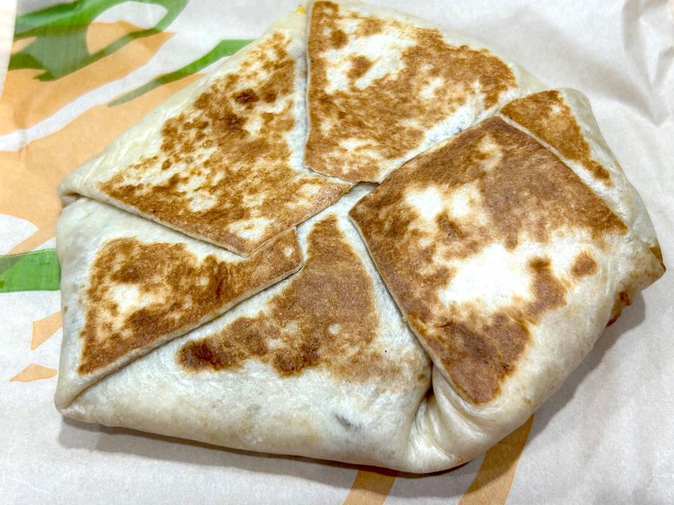 Taco Bell Breakfast Crunchwrap Supreme