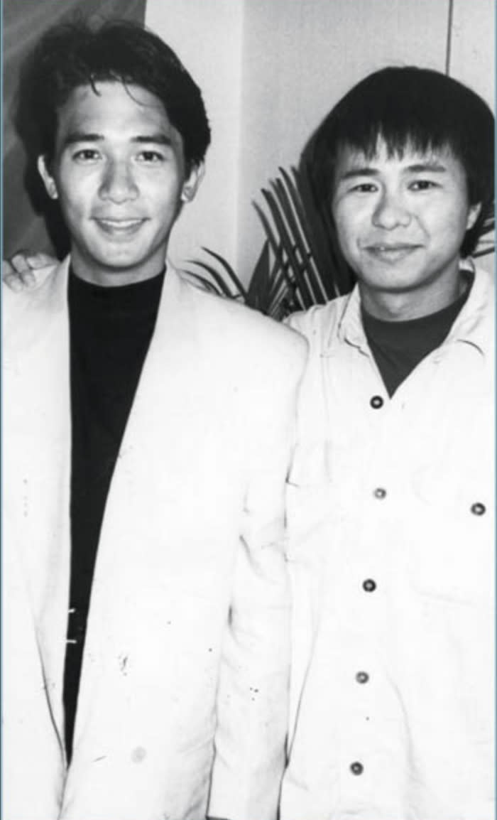 Hou (right) with Tony Leung in 1989