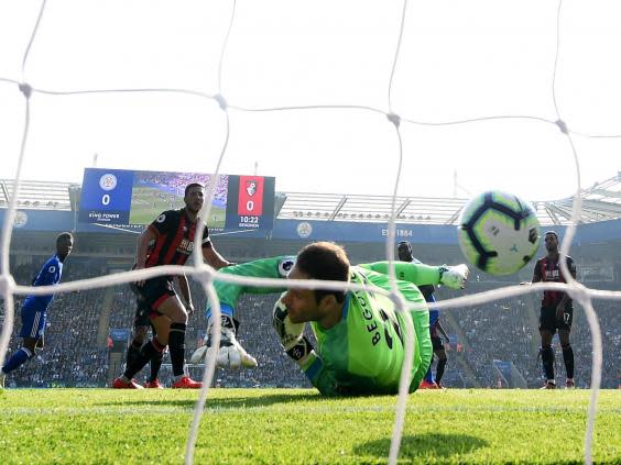 Leicester's winning ways continue as Jamie Vardy and Wes Morgan sink Bournemouth