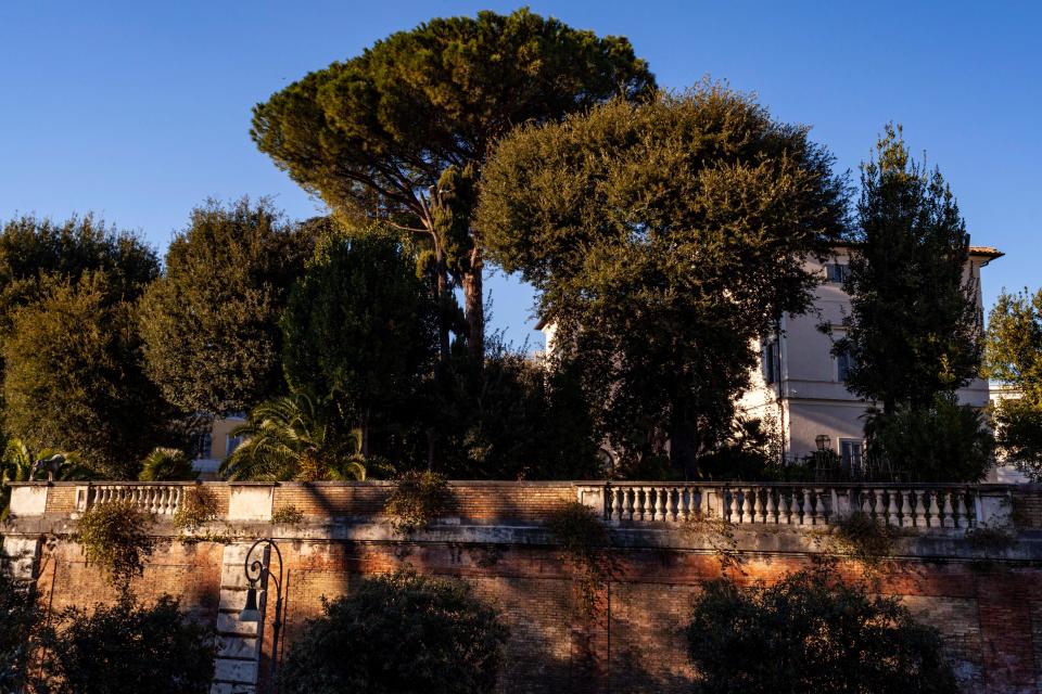 La villa es lo que queda de un refugio campestre establecido en el siglo XVI por el cardenal Francesco Maria del Monte y vendido posteriormente a sus actuales propietarios, la noble familia Ludovisi. (Photo by Laurent EMMANUEL / AFP) (Photo by LAURENT EMMANUEL/AFP via Getty Images)