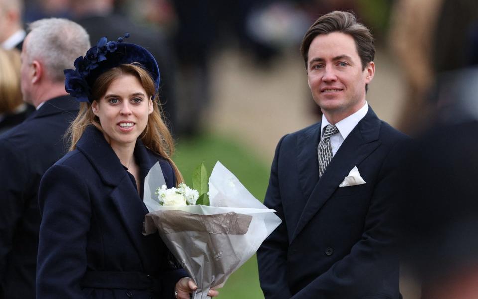 Princess Beatrice, who also got the headband memo, and her husband Edoardo Mapelli Mozzi