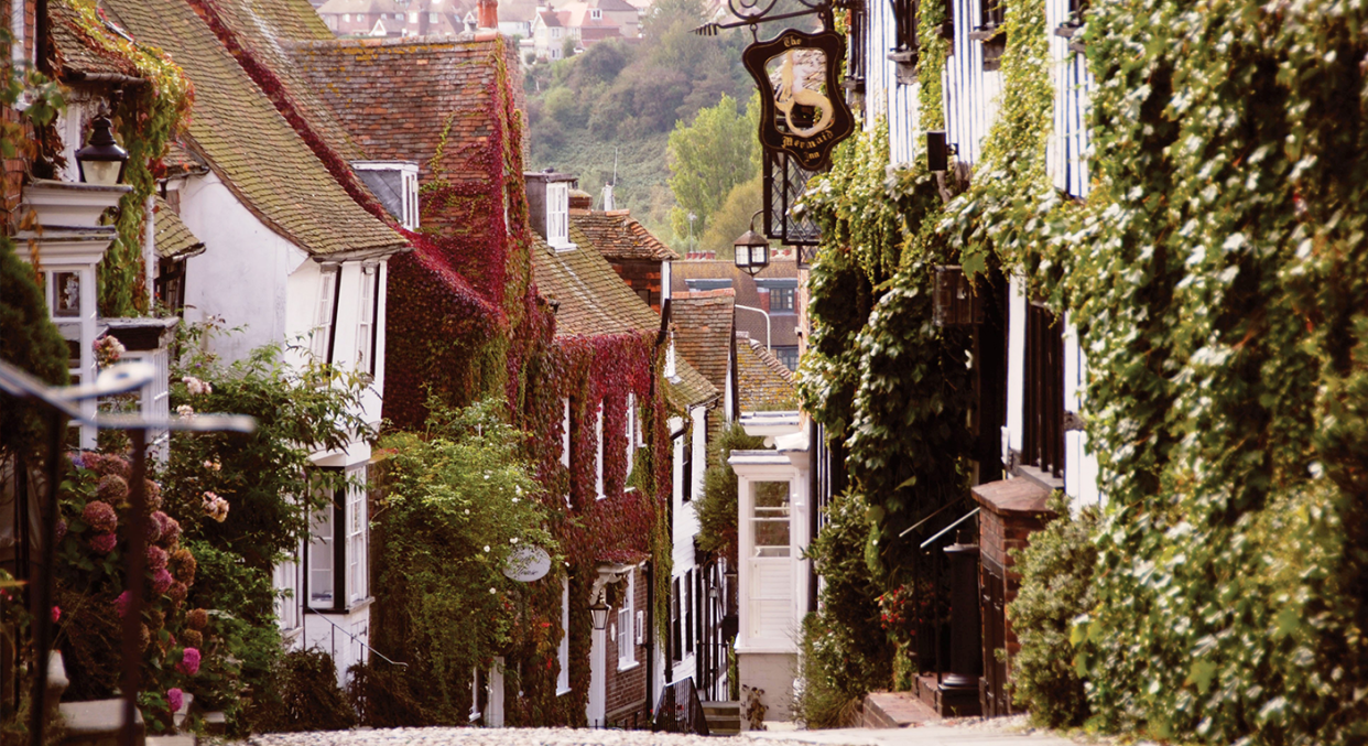 Explore the charms of Rye, including the quaint, cobbled Mermaid Street [Photo: @visit1066]