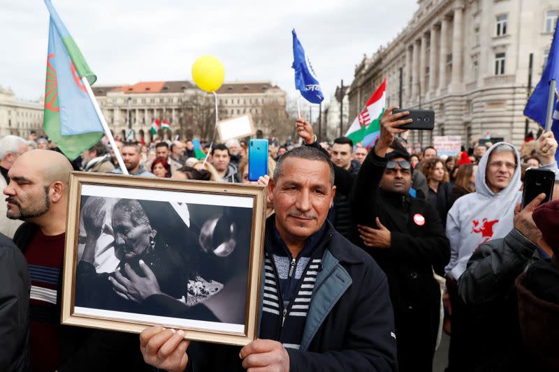 Protest against government's campaign on segregation of Roma children in Budapest