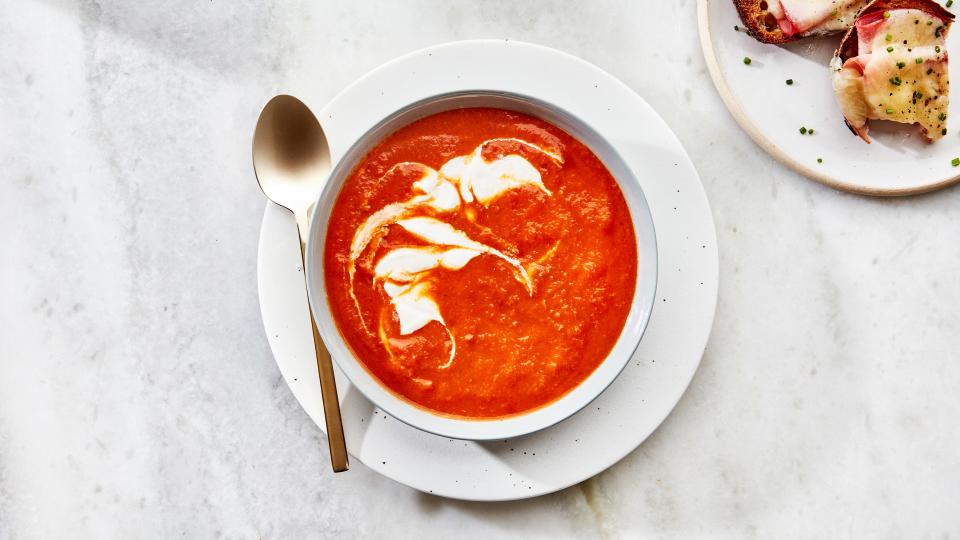 Instant Pot Tomato Soup