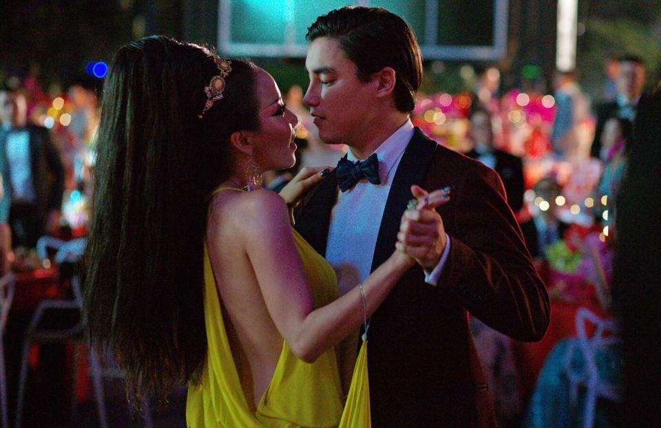 Crazy Rich Asians (L-R) FIONA XIE as Kitty and REMY HII as Alistair