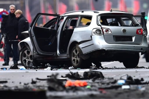 Car bomb kills driver in central Berlin