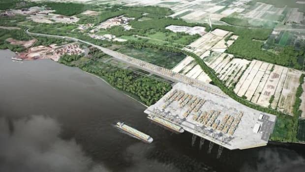 The future Contrecoeur container terminal will be able to accommodate two cargo ships at the same time. It will be built one kilometre upstream from the bulk terminal, near Verchères. (Submitted by Montreal Port Authority - image credit)