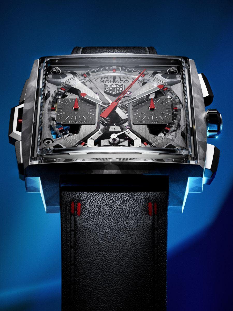 瑞士製錶品牌泰格豪雅（TAG HEUER）發表一款為慈善拍賣Only Watch製作的Monaco Split-Seconds Chronograph，此錶不僅擁有強烈的前衛外型，更是品牌有史以來所製作的第一款機械式「雙追針」計時碼錶。