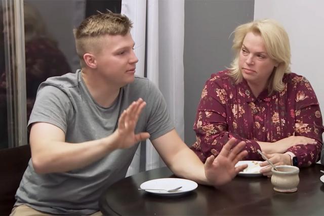 Sister Wives' Garrison Brown Says He and Siblings 'Don't Need a Father  Figure Anymore' amid Rift with Kody - Yahoo Sports