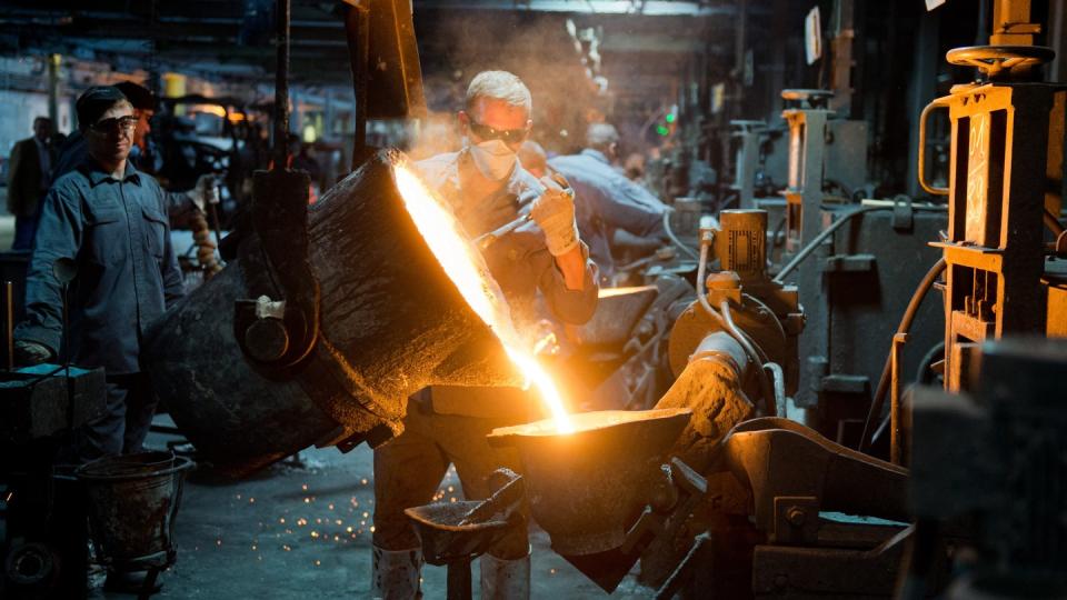 «Die zunehmende Eintrübung vorliegender Frühindikatoren deutet darauf hin, dass die derzeitige konjunkturelle Schwächephase keine Einjahresfliege ist», heißt es bei der Allianz. Foto: Julian Stratenschulte