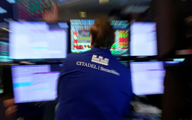 Un opérateur du New York Stock Exchange (TIMOTHY A. CLARY)