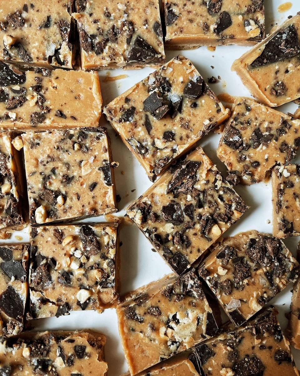 Frozen Peanut Butter Fudge Bars