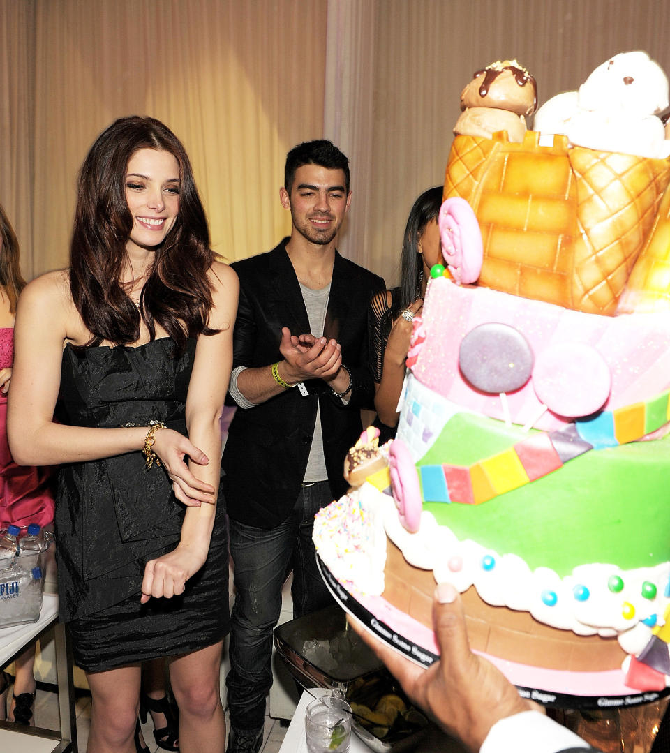 Ashley Greene and Joe Jonas