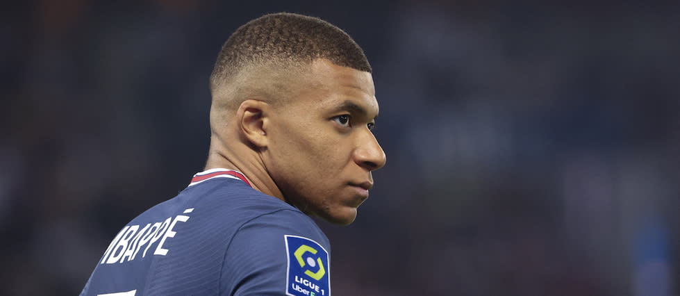 Kylian Mbappé a prolongé son contrat avec le PSG jusqu'en 2025.
