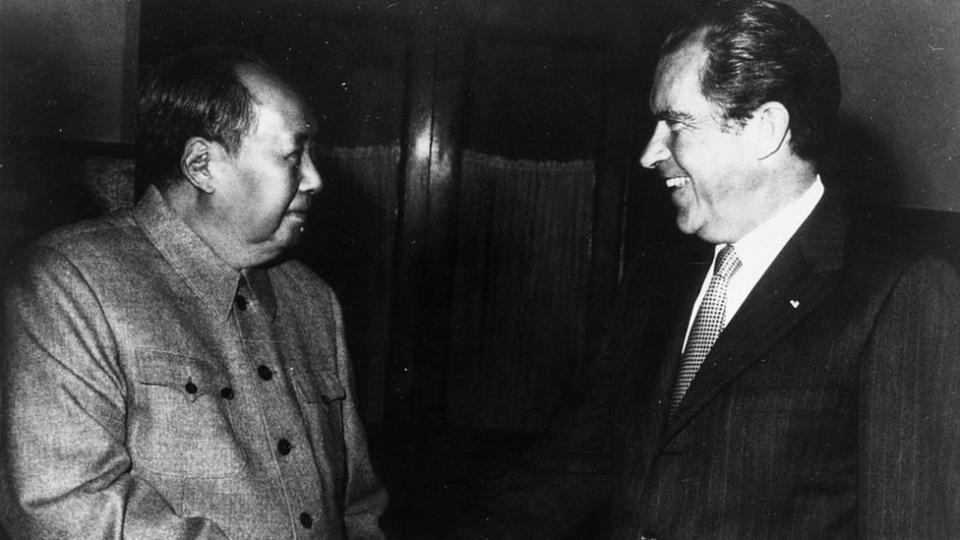 El líder del partido comunista Mao Zedong se encontró con el presidente de Estados Unidos, Richard Nixon