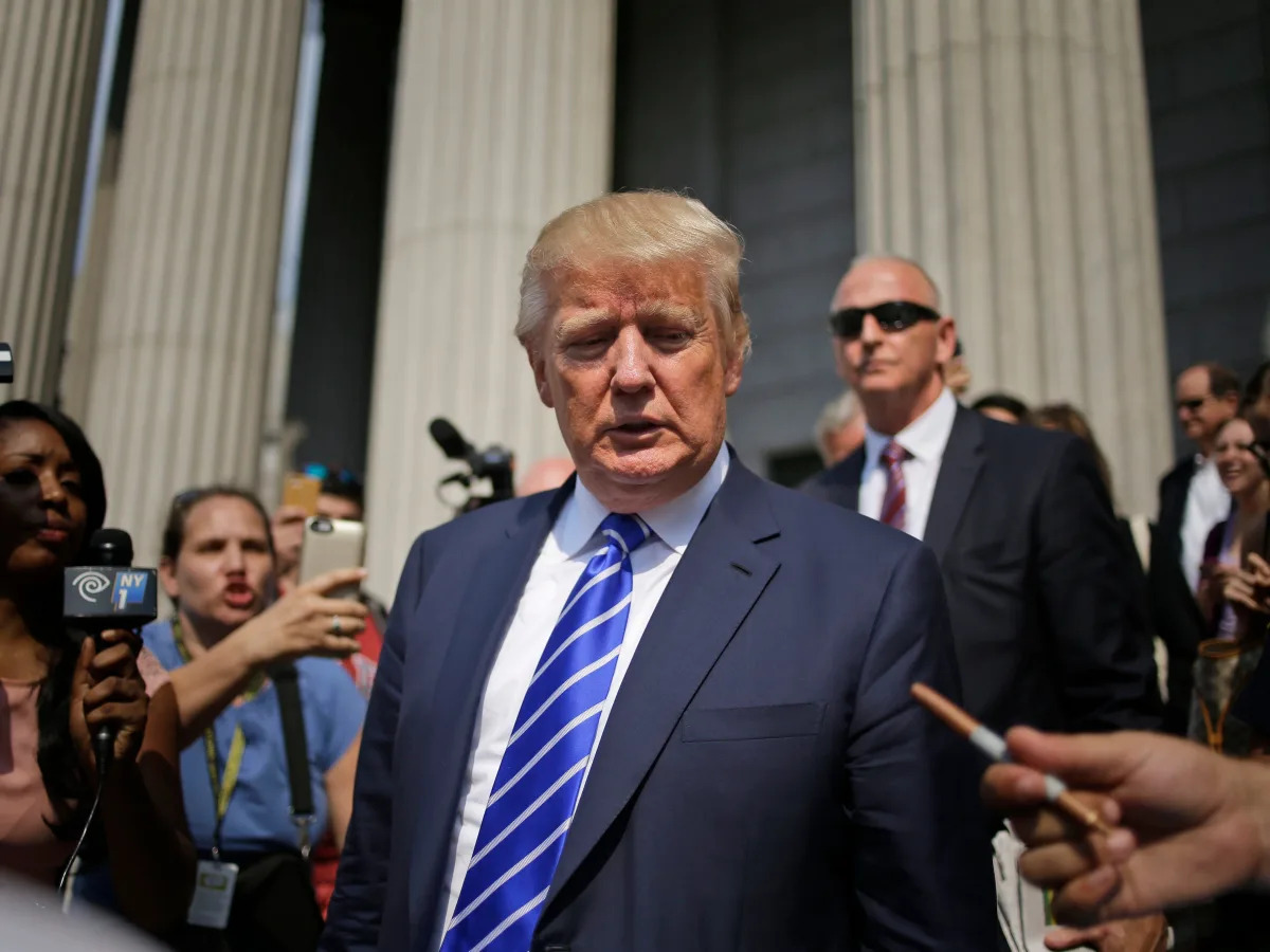 Trump paid his new lead attorney an 'unusually high' $3 million retainer after o..