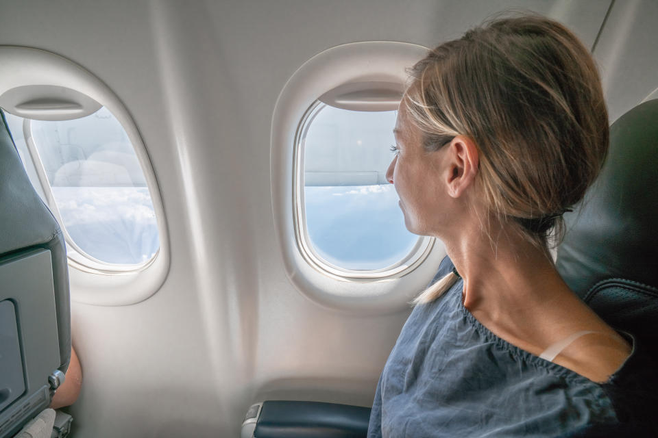 Esta es “la única manera” de conseguir vuelos baratos, dice exempleada de una aerolínea. Foto: Getty Images