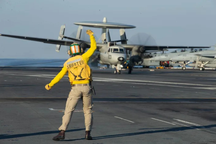 E2-C Hawkeye lands on Gerald R. Ford aircraft carrier