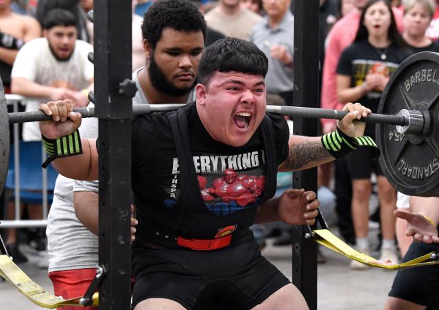 850 pounds! Rudder High School senior breaks state squat record