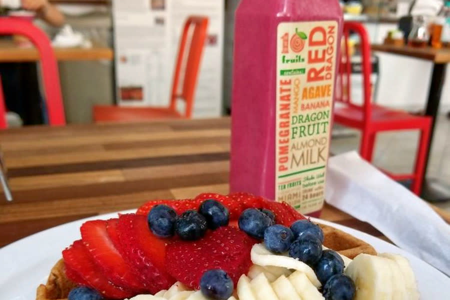 <b>Photo: carlos w./<a href="https://yelp.com/biz_photos/ten-fruits-miami?utm_campaign=9d71c0d5-00b5-4f3b-9527-e683ba43a541%2Ca5b98bef-cfdd-4d29-ad34-3d40038b5cd7&utm_medium=81024472-a80c-4266-a0e5-a3bf8775daa7" rel="nofollow noopener" target="_blank" data-ylk="slk:Yelp;elm:context_link;itc:0;sec:content-canvas" class="link ">Yelp</a></b>