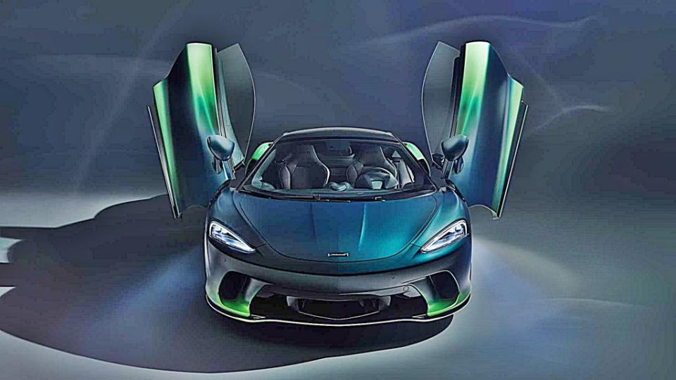 McLAREN的MOS客制化部門為春天應景打造清心色調的GT Verdant The