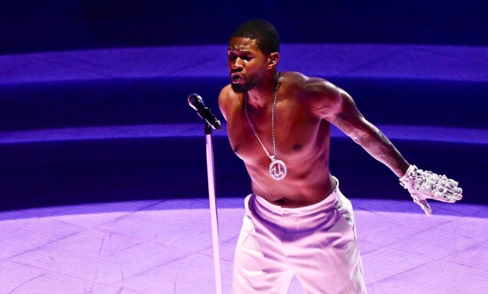 Usher will play 10 nights at London’s O2 Arena (AFP via Getty Images)