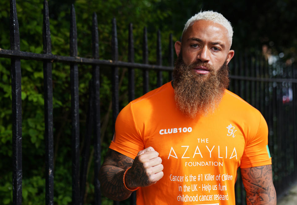 Ex-footballer Ashley Cain begins a charity run in memory of his late daughter Azaylia