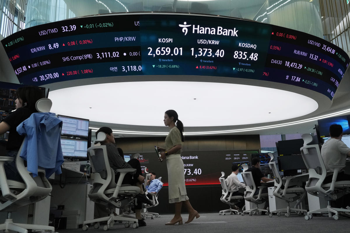 Stock market today: Asian markets mixed following hotter-than-expected US jobs report