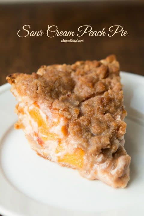 Sour Cream Peach Pie