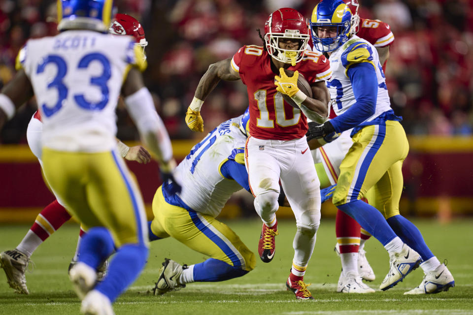 What is Chiefs RB Isiah Pacheco&#39;s fantasy outlook for the rest of the season?